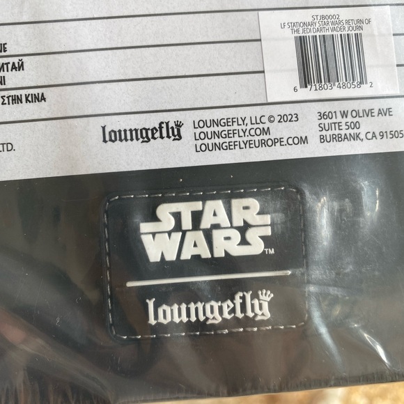 LOUNGEFLY Star Wars Vegan Leather Darth Vader Journal/Stationary 🆕 - Picture 5 of 9